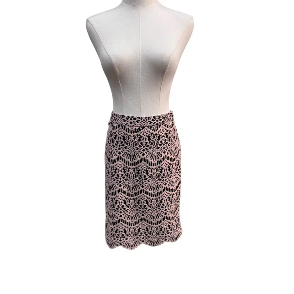 EUC Halogen Pink & Black Lace Pencil Skirt – Size 0